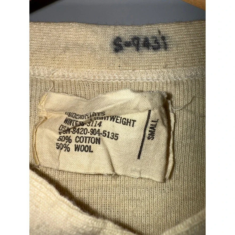 Vintage US Military Henley Undershirt Cream Cotton Wool Blend Small